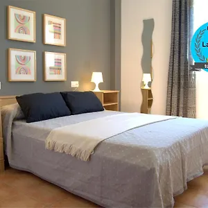https://apartamentos-beslow-la-antilla.es-andalucia.com