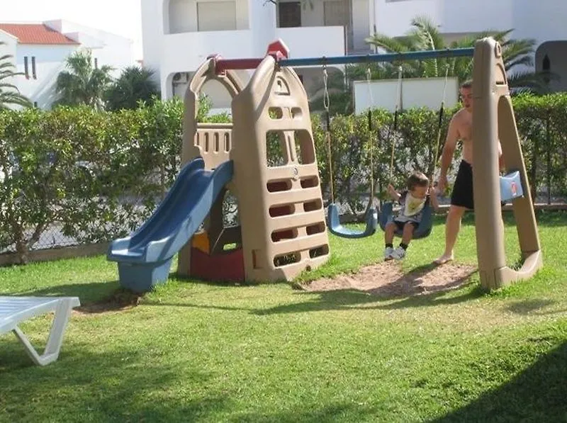 *** شقة فندقية البوفيرا Apartamentos Turisticos Silchoro البرتغال